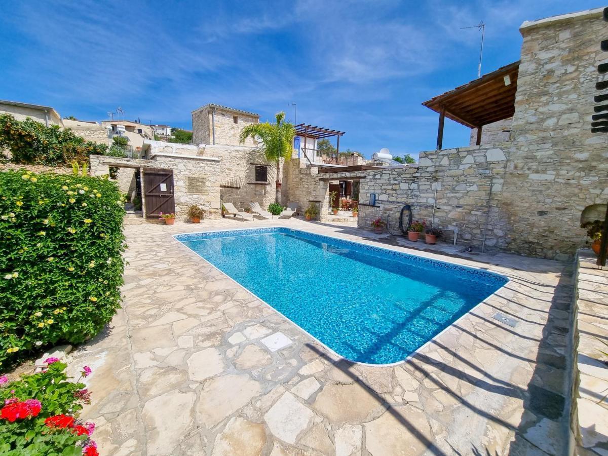 Ferienwohnung Athena'S Pool Oasis Skarinou Exterior foto